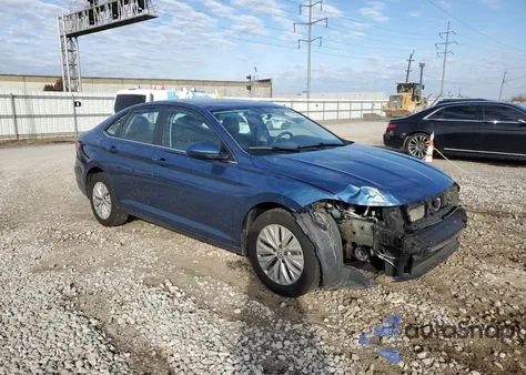2019 Volkswagen Jetta S из США, поврежденный, VIN 3VWC57BU3KM085601